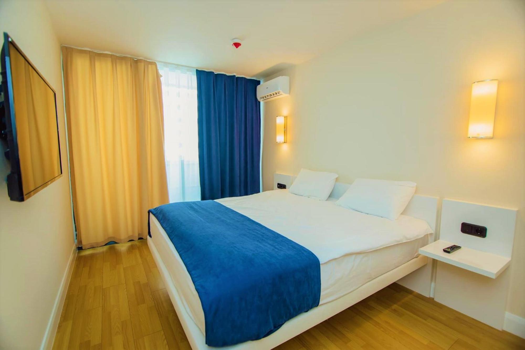 Luxury Beach Front Hotel باتومي المظهر الخارجي الصورة