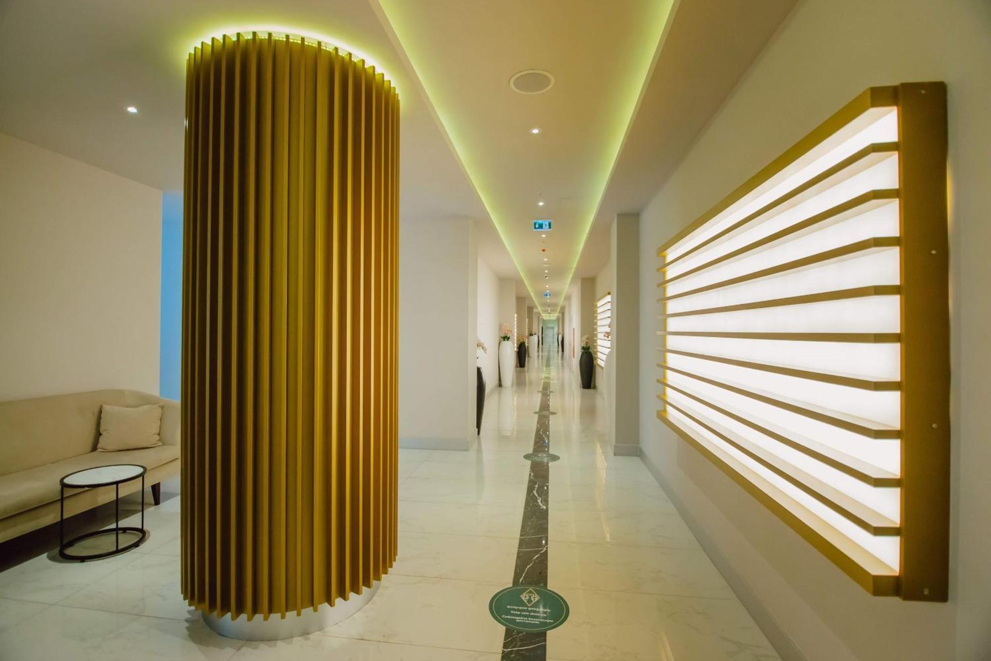 Luxury Beach Front Hotel باتومي المظهر الخارجي الصورة
