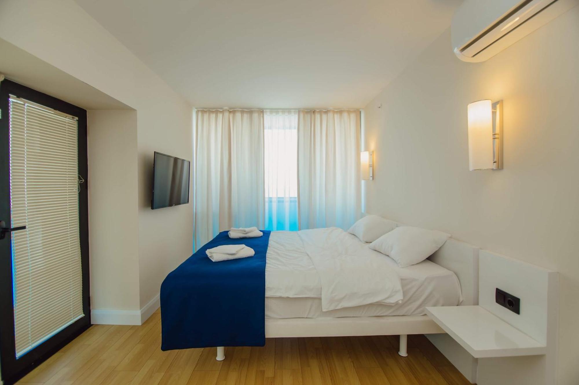 Luxury Beach Front Hotel باتومي المظهر الخارجي الصورة