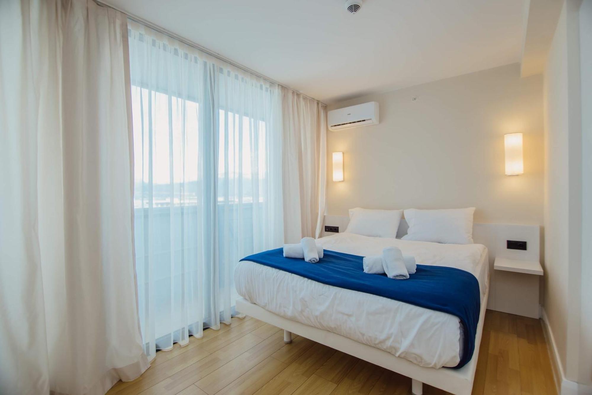 Luxury Beach Front Hotel باتومي المظهر الخارجي الصورة