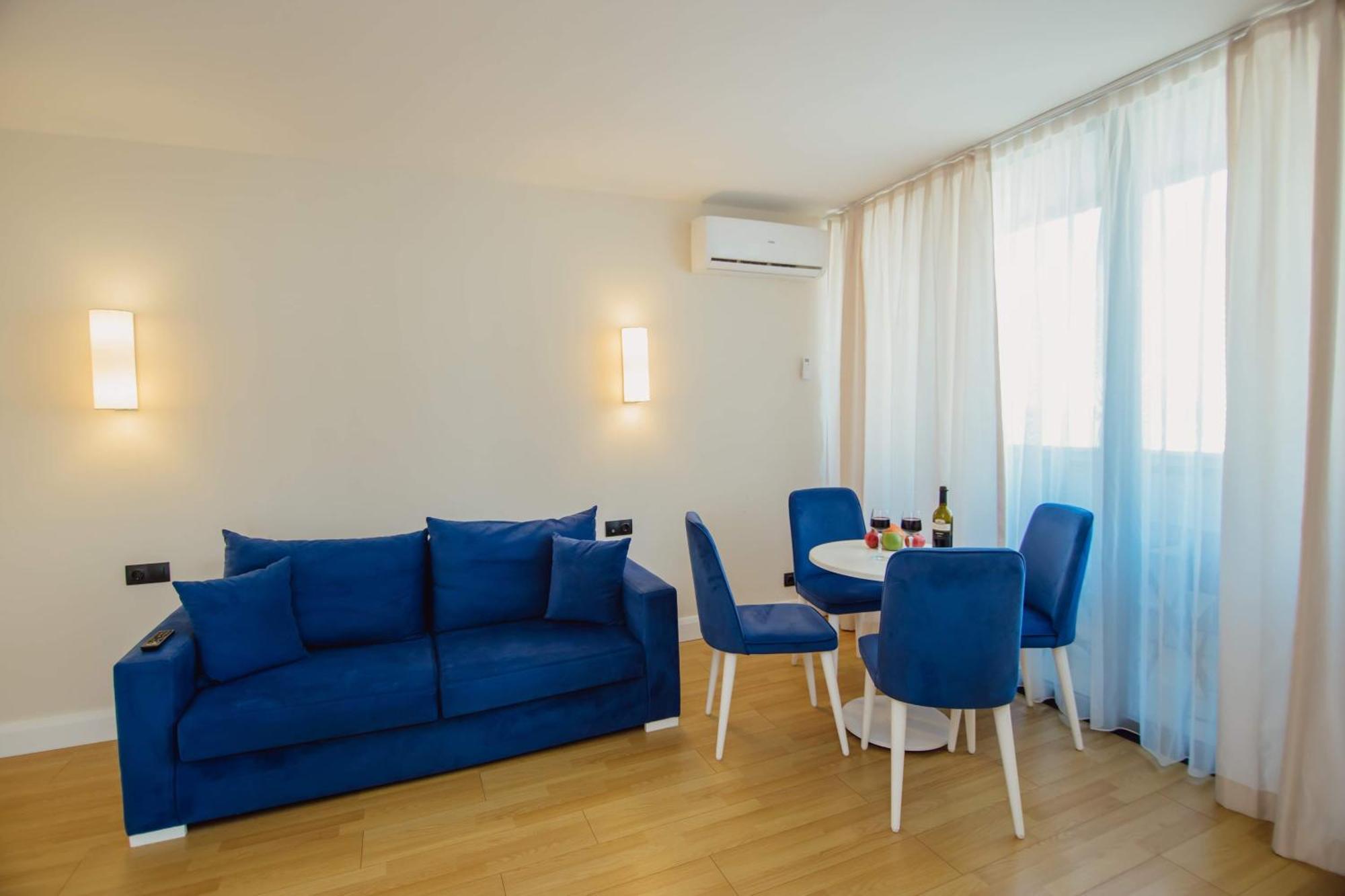 Luxury Beach Front Hotel باتومي المظهر الخارجي الصورة