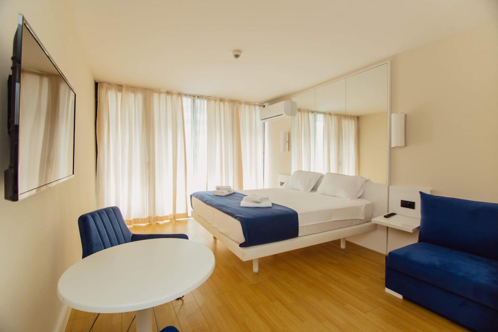Luxury Beach Front Hotel باتومي المظهر الخارجي الصورة